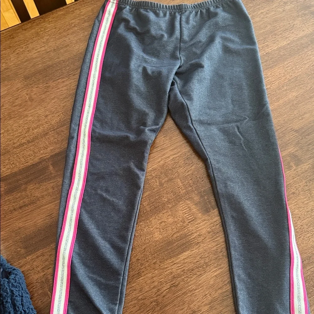 Wonder Nation vest and matching leggings